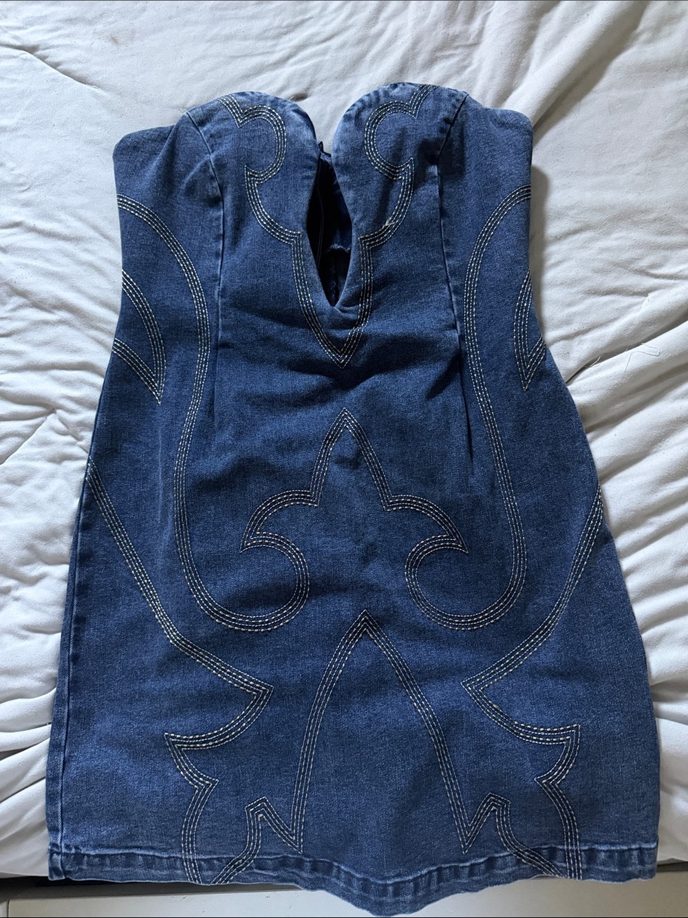 Strapless Dark Blue Denim Dress with Decorative Stitching